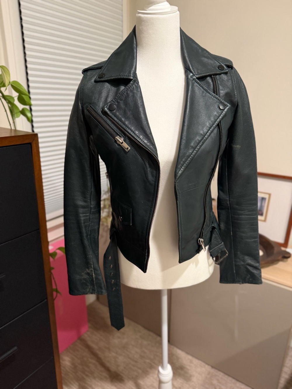 VTG Barney’s Aquamarine green blue Leather Moto Jacket - Women size 6